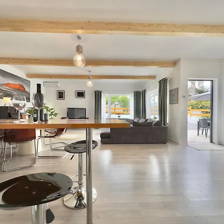 Juli Puerto de la Cruz