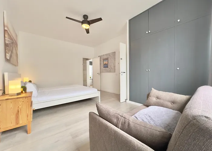 Juli Apartment